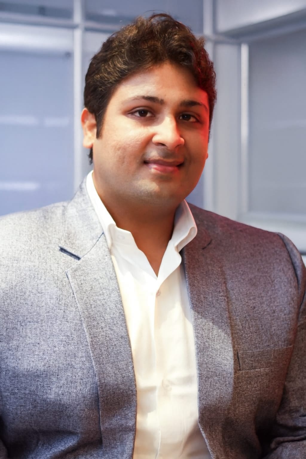Mr. Vinay Ramchandani